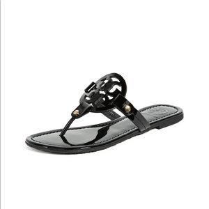 tory burch slippers price